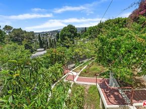 3928 Clayton Avenue, Los Angeles CA 90027