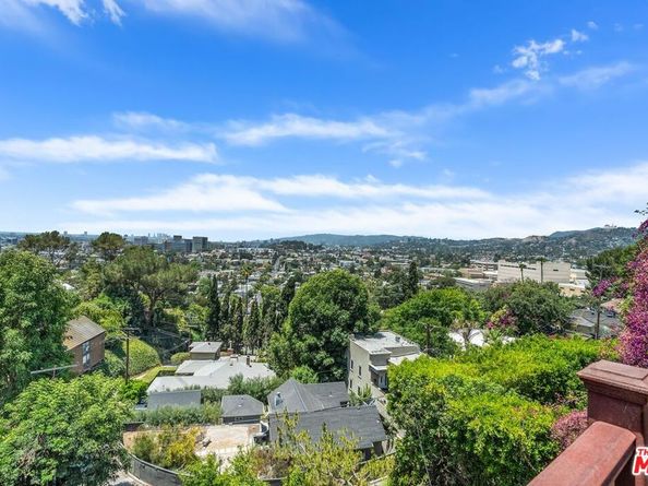 3928 Clayton Avenue, Los Angeles CA 90027