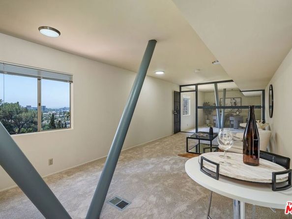 3928 Clayton Avenue, Los Angeles CA 90027