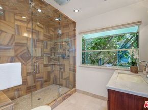 3928 Clayton Avenue, Los Angeles CA 90027