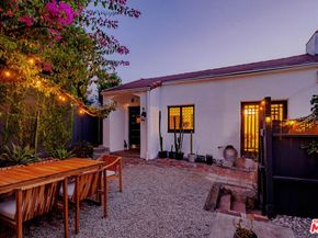 2251 N Cahuenga Boulevard, Los Angeles CA 90068