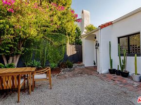 2251 N Cahuenga Boulevard, Los Angeles CA 90068