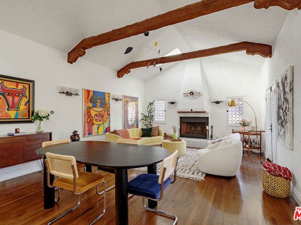 2251 N Cahuenga Boulevard, Los Angeles CA 90068