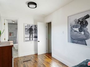 2251 N Cahuenga Boulevard, Los Angeles CA 90068