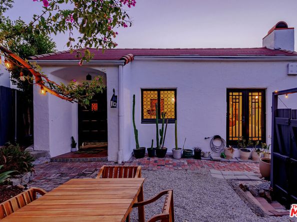 2251 N Cahuenga Boulevard, Los Angeles CA 90068