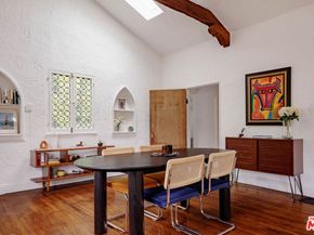 2251 N Cahuenga Boulevard, Los Angeles CA 90068