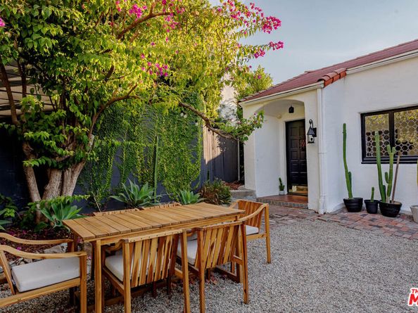 2251 N Cahuenga Boulevard, Los Angeles CA 90068