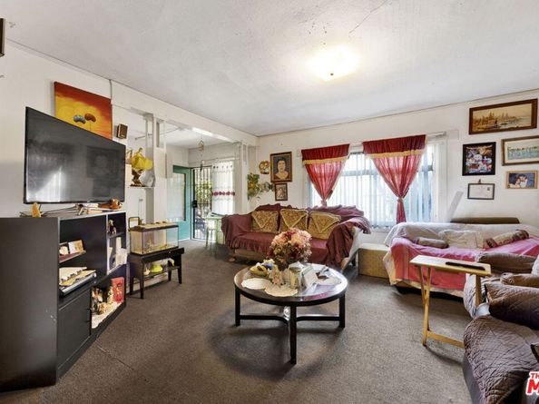 2247 W 14th Street, Los Angeles CA 90006