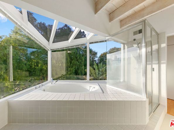 29035 Cliffside Drive, Malibu CA 90265