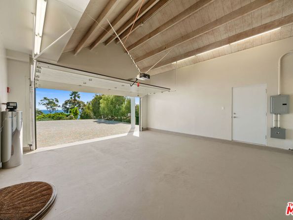 29035 Cliffside Drive, Malibu CA 90265