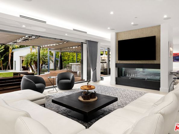 13524 D'Este Drive, Pacific Palisades CA 90272