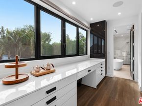 13524 D'Este Drive, Pacific Palisades CA 90272