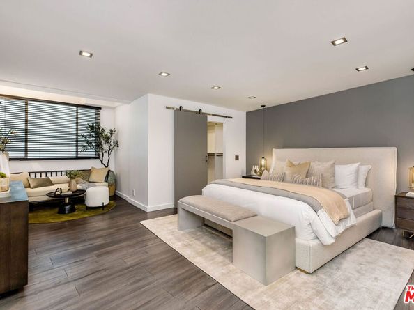 7250 Franklin Avenue 1204, Los Angeles CA 90046