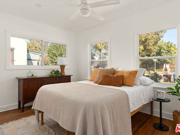 3220 Garden Avenue, Los Angeles CA 90039