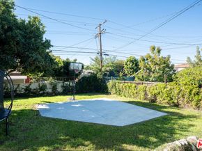 3220 Garden Avenue, Los Angeles CA 90039