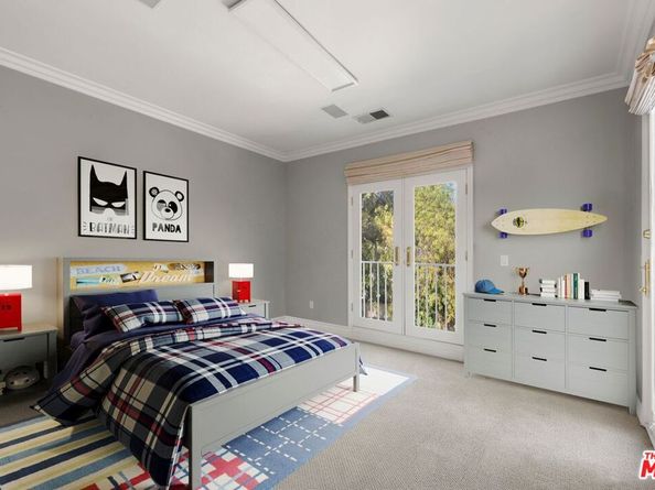 4755 Vanalden Avenue, Tarzana CA 91356