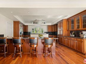 4755 Vanalden Avenue, Tarzana CA 91356