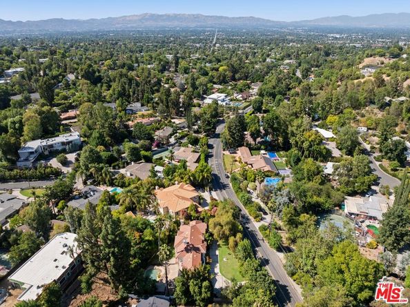 4755 Vanalden Avenue, Tarzana CA 91356