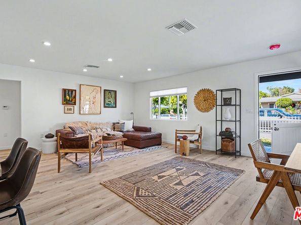 4026 Baywood Street, Los Angeles CA 90039