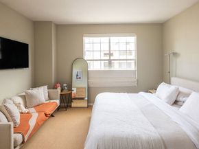 930 N Doheny Drive 305, West Hollywood CA 90069