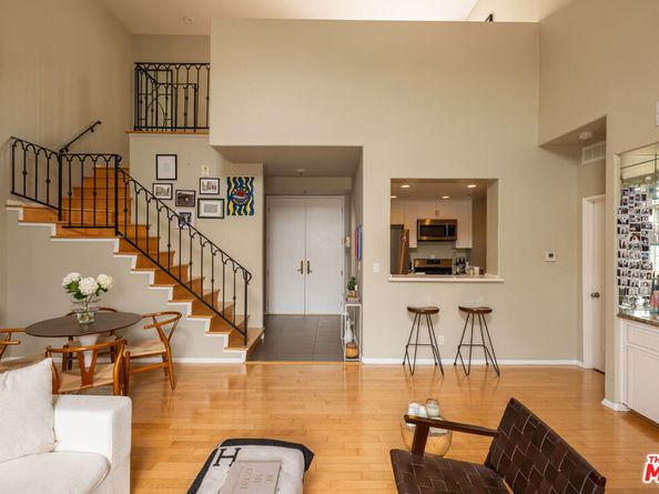 930 N Doheny Drive 305, West Hollywood CA 90069