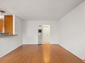 615 E Magnolia Boulevard, Burbank CA 91501