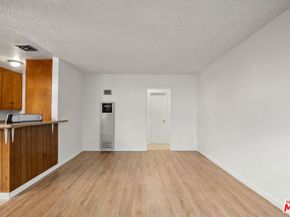 615 E Magnolia Boulevard, Burbank CA 91501