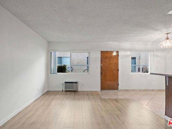 615 E Magnolia Boulevard, Burbank CA 91501