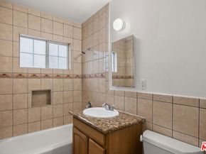 615 E Magnolia Boulevard, Burbank CA 91501