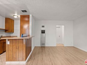 615 E Magnolia Boulevard, Burbank CA 91501