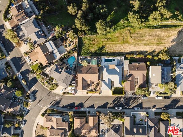 4837 Round Top Drive, Los Angeles CA 90065