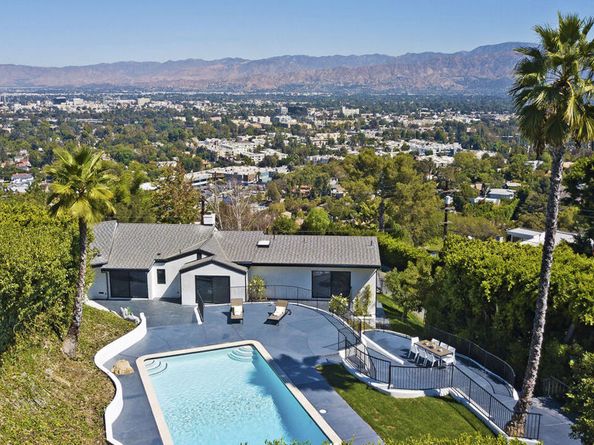3712 Berry Drive, Studio City CA 91604