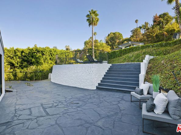 3712 Berry Drive, Studio City CA 91604