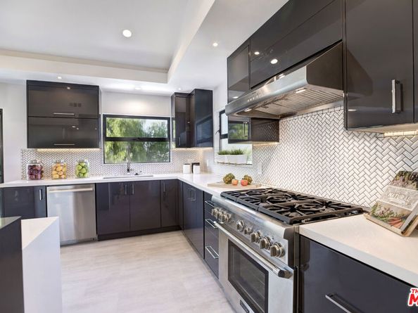 3712 Berry Drive, Studio City CA 91604