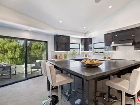 3712 Berry Drive, Studio City CA 91604