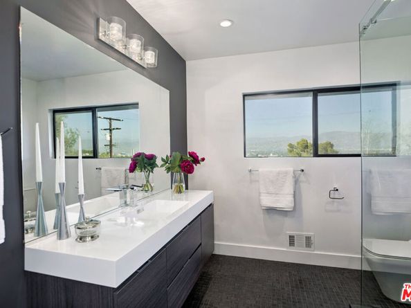 3712 Berry Drive, Studio City CA 91604