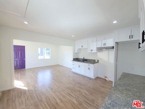 200 N Acacia Avenue, Compton CA 90220