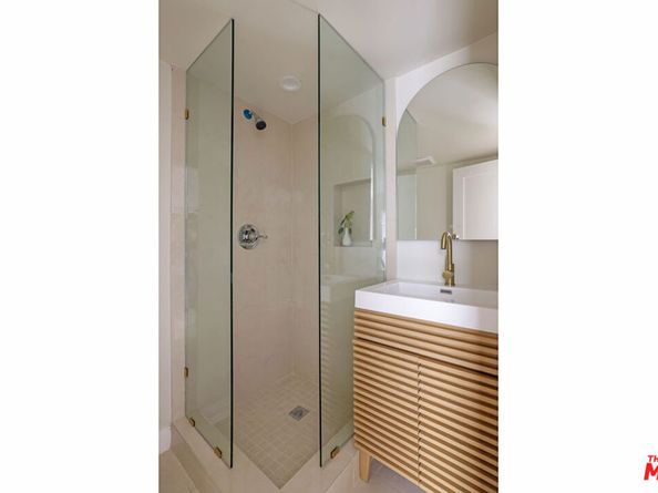 4190 York Boulevard, Los Angeles CA 90065