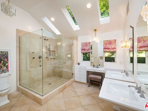 2748 Ellison Drive, Beverly Hills CA 90210