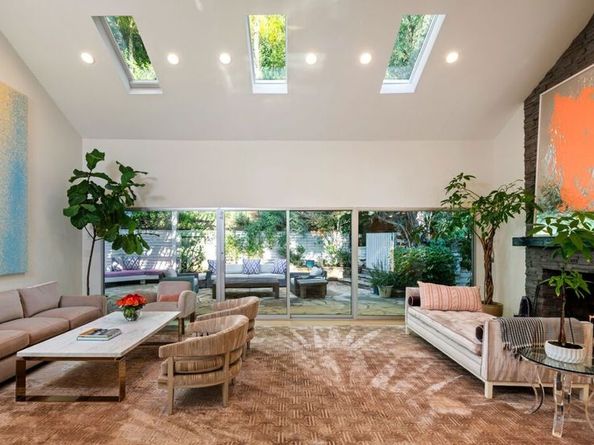 2748 Ellison Drive, Beverly Hills CA 90210