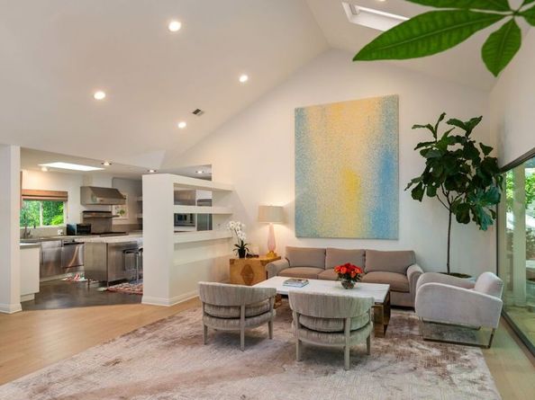 2748 Ellison Drive, Beverly Hills CA 90210