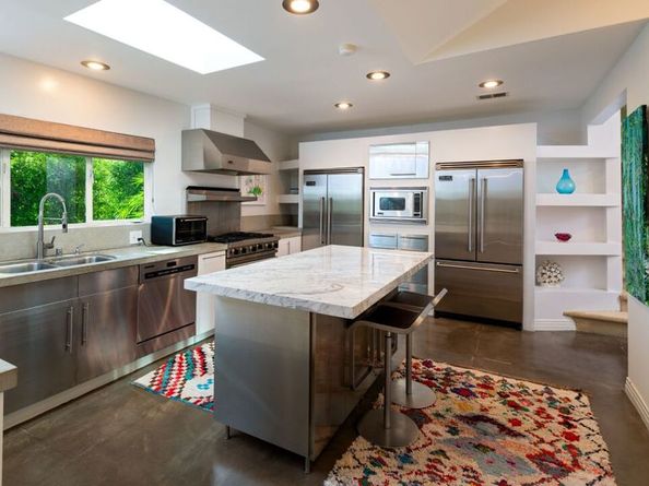 2748 Ellison Drive, Beverly Hills CA 90210