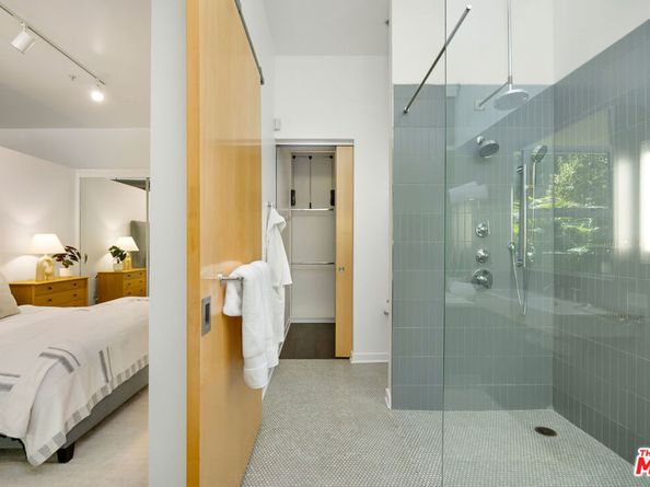 4080 Glencoe Avenue 104, Marina Del Rey CA 90292