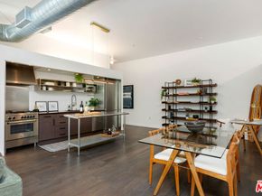 4080 Glencoe Avenue 104, Marina Del Rey CA 90292