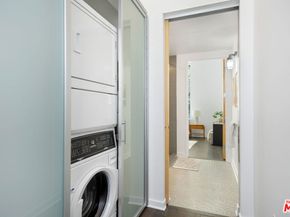 4080 Glencoe Avenue 104, Marina Del Rey CA 90292