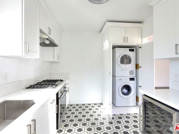 3365 Hamilton Way, Los Angeles CA 90026