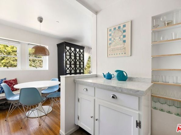 2402 11th Street, Santa Monica CA 90405