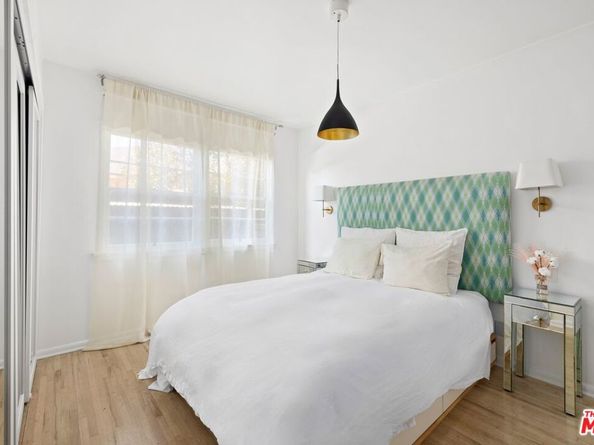 2402 11th Street, Santa Monica CA 90405