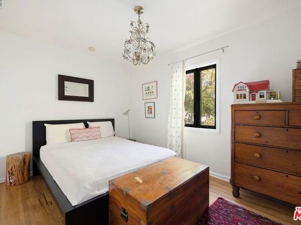 2402 11th Street, Santa Monica CA 90405