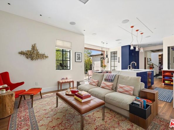 2402 11th Street, Santa Monica CA 90405